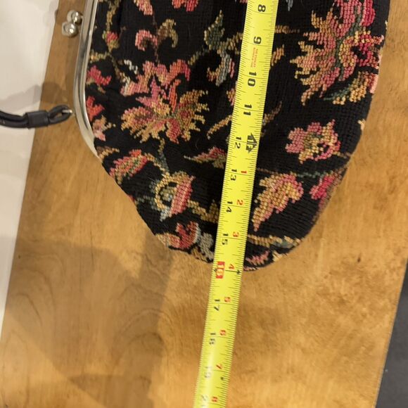 Vintage 50s 60s ?? Needlepoint Tapestry Carpet Bag Floral Purse Top Handle - BUB - Picture 2 of 5